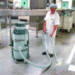 جاروبرقی صنعتی گزینه مناسب برای نظافت در صنایع غذایی